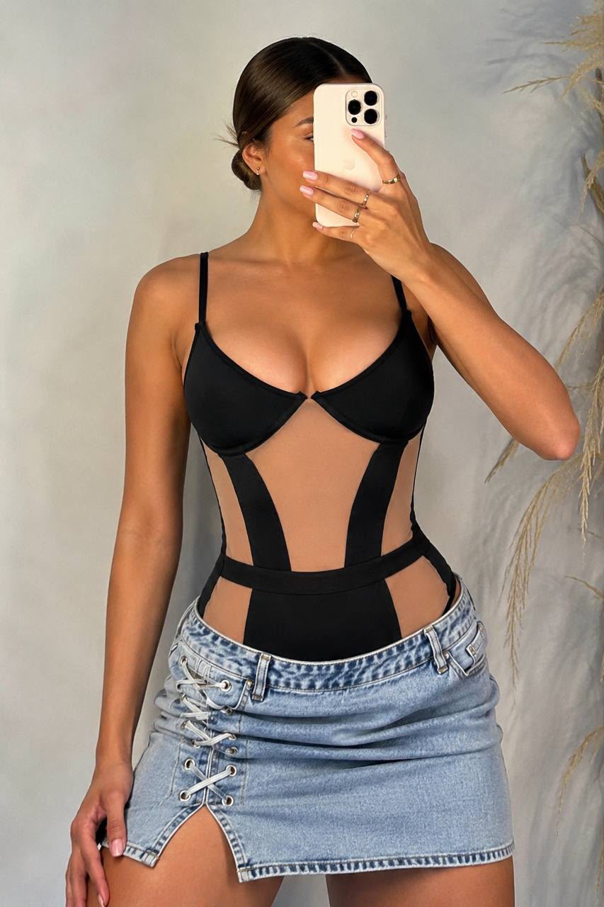 CONJUNTO NATALY PANTALÓN PALAZZO RECTO Y BODY
