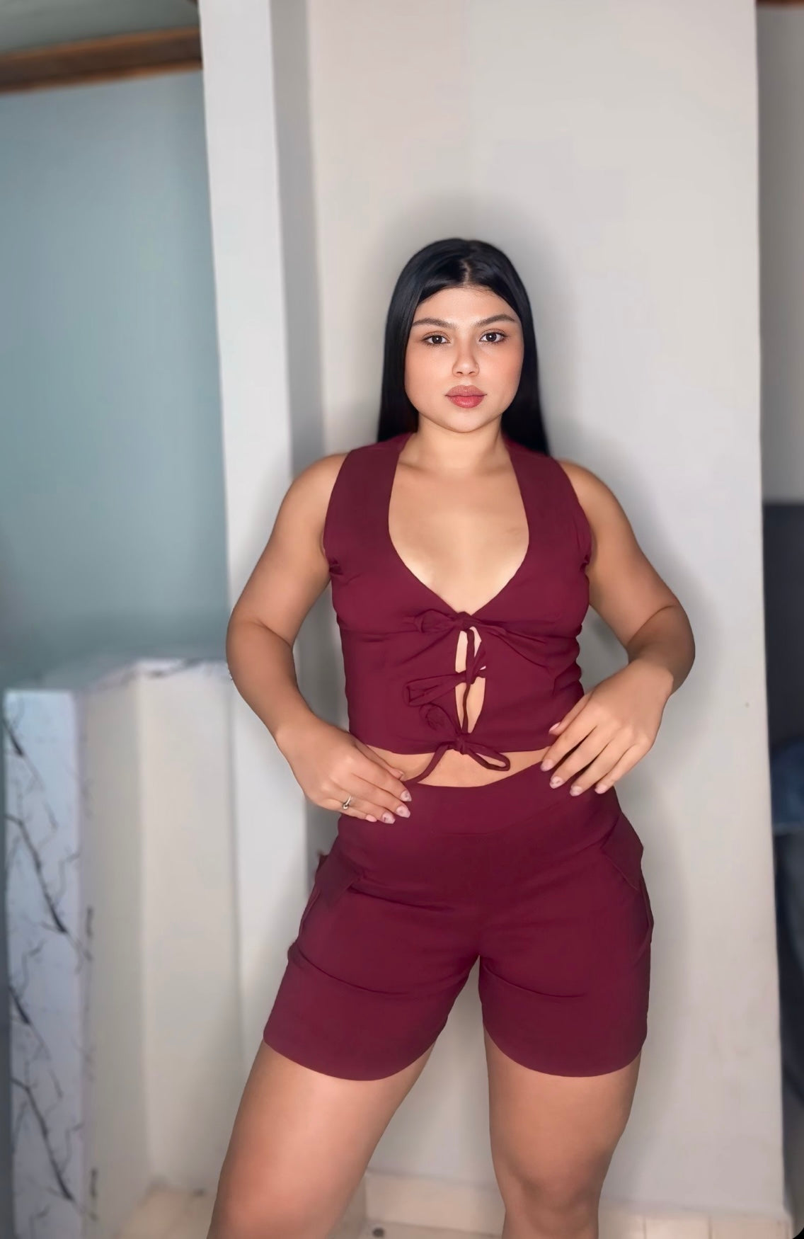 Conjunto de Bengalina: Blusa de amarre y Short Licrado| Estilo y Comodidad