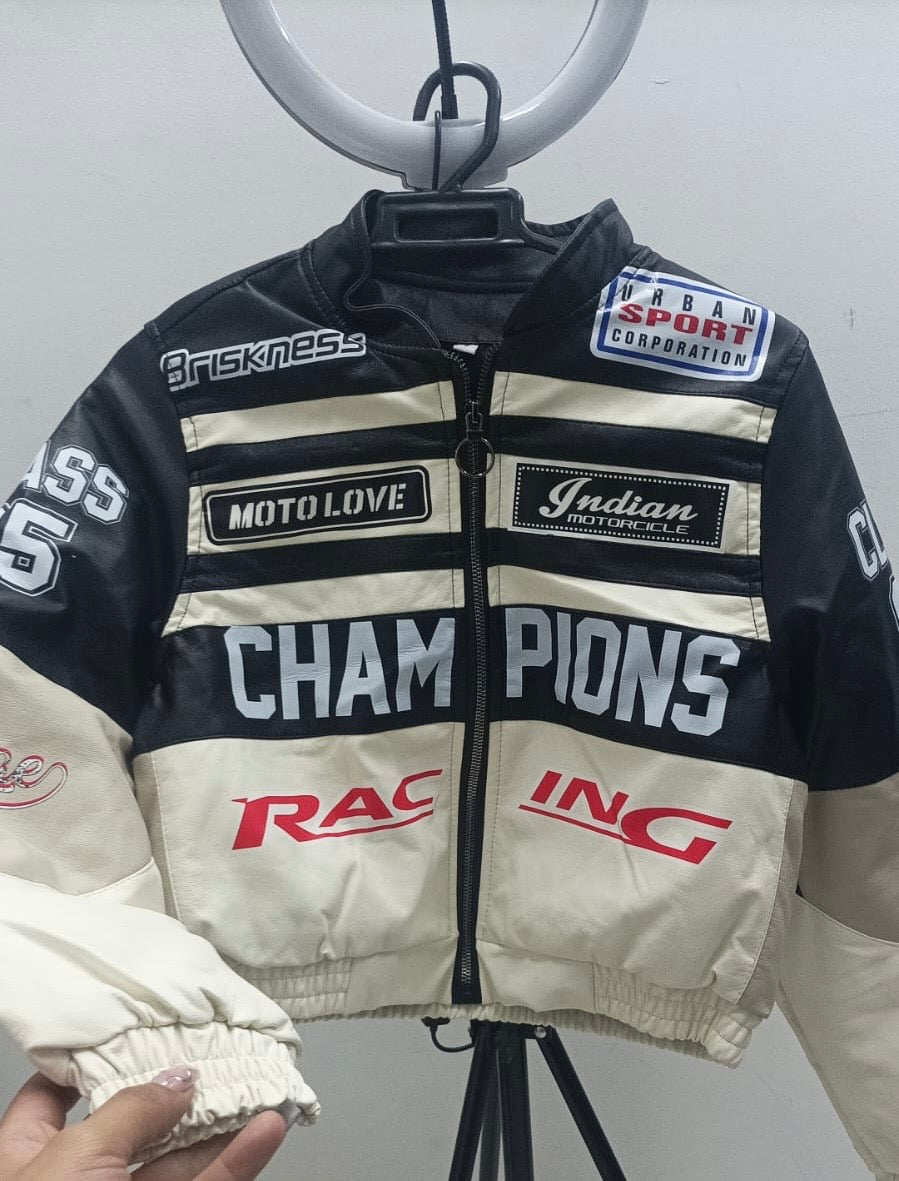 Racing Jacket en Cuerina con Parche Bordado