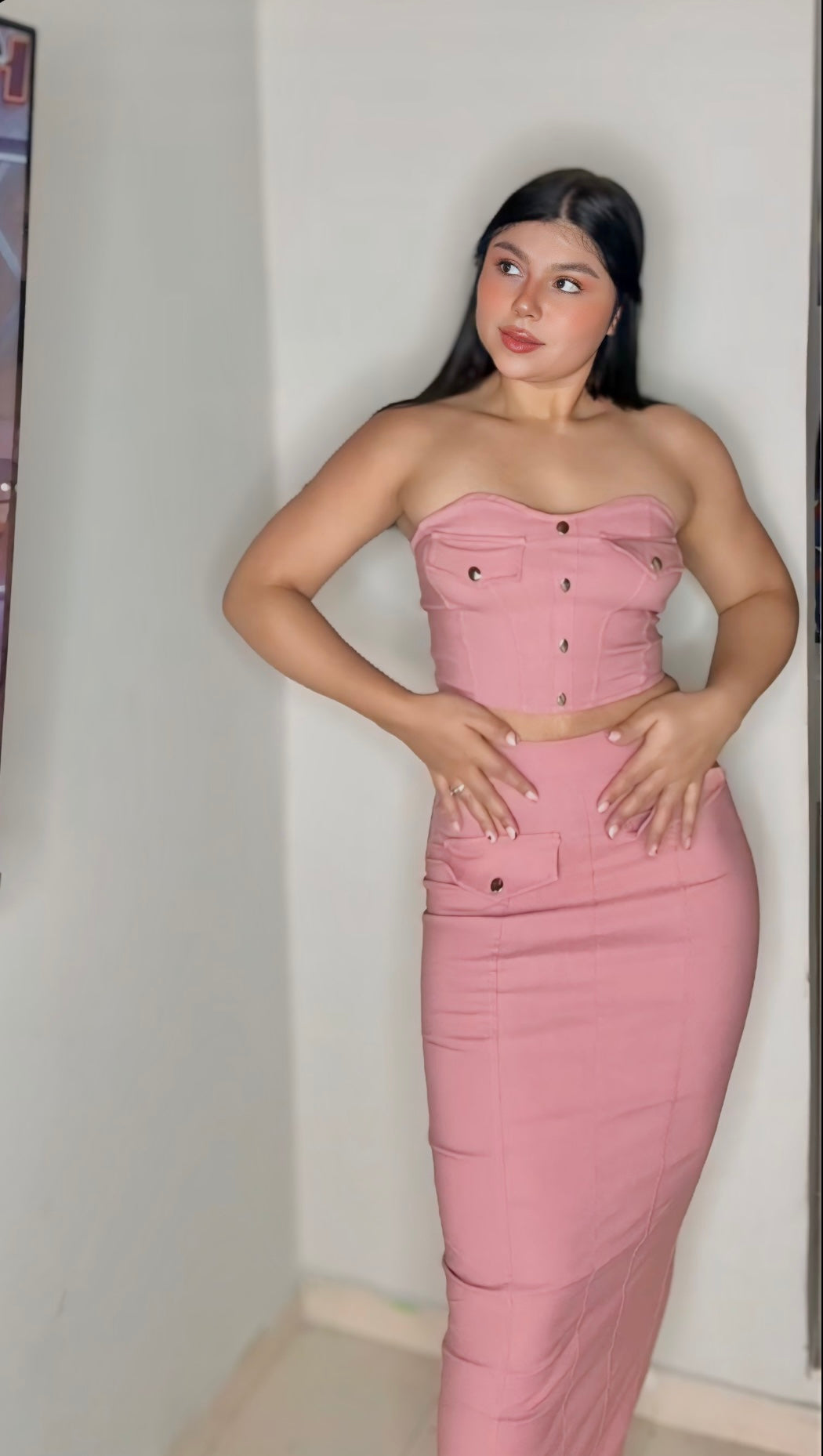 Conjunto de Corset y Falda Larga en Bengalina – Estilo Sofisticado y Femenino