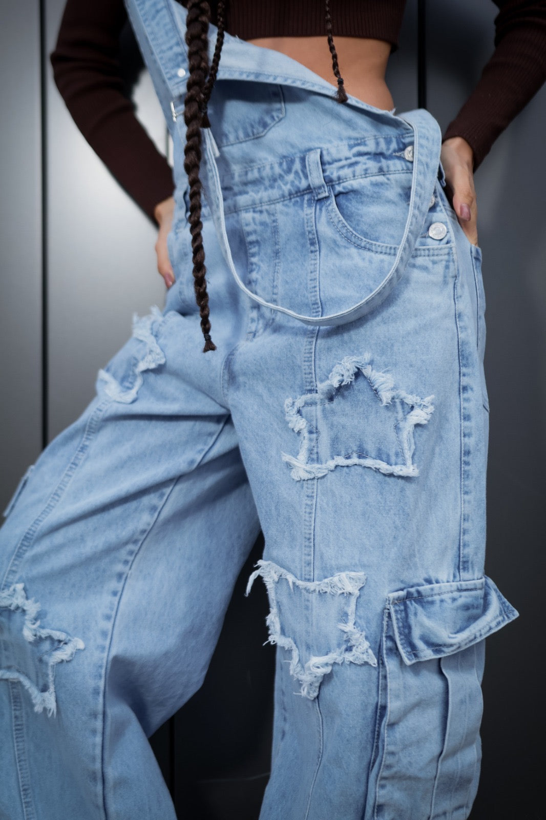 Overol Cargo Denim Destroyed – Estilo Urbano Premium