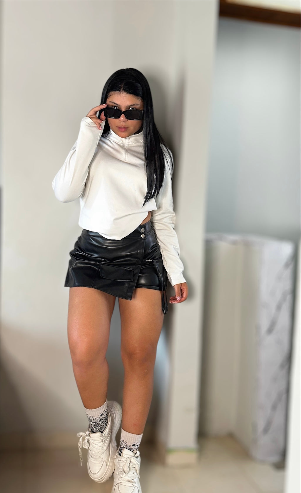 Falda Short en Cuerina – Estilo Atrevido y Comodidad en una Sola Prenda