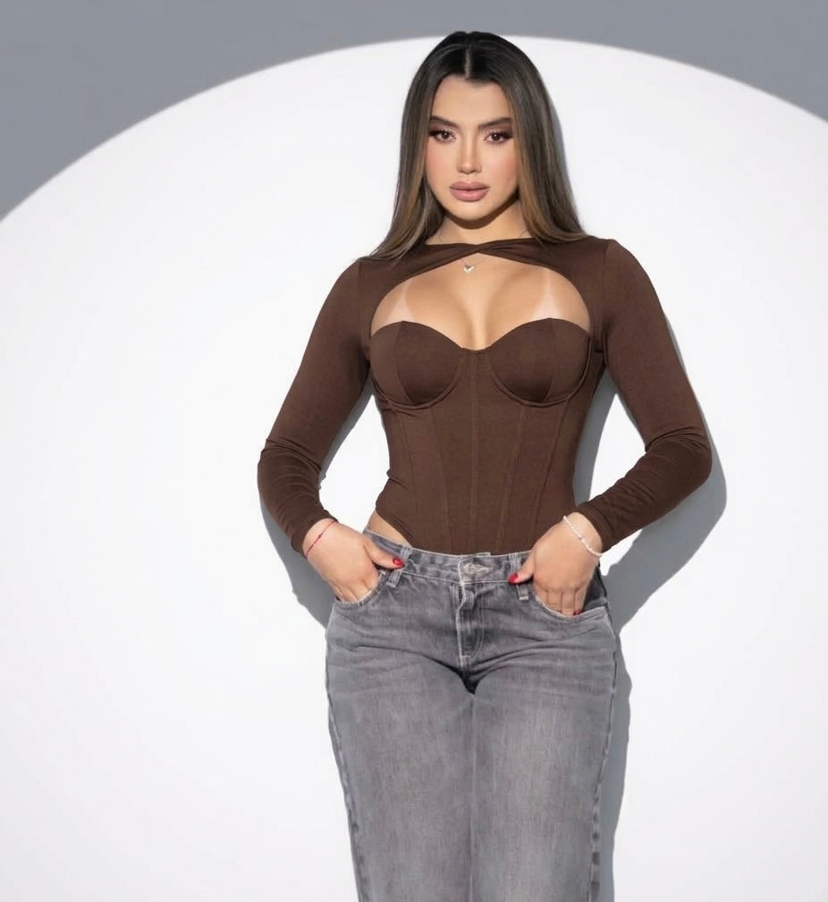 Corset Estructurado Luxury: Diseño con copas